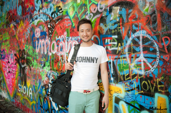 The John Lennon Wall (존 레논 벽)